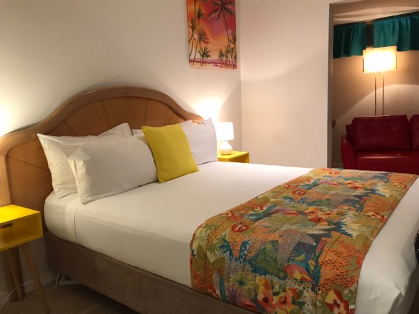 200041CD-D2CF-43FF-83DC-5F725BDF64EB