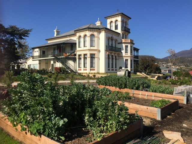 8DE2FDFE-E964-42FF-A577-0EBA3CAC436F